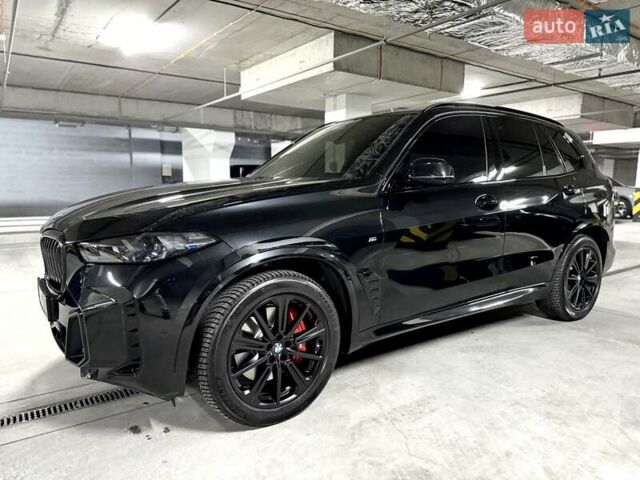 Чорний БМВ Х5, об'ємом двигуна 2.99 л та пробігом 29 тис. км за 110000 $, фото 3 на Automoto.ua