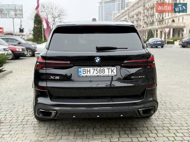 Черный БМВ Х5, объемом двигателя 2.99 л и пробегом 64 тыс. км за 105000 $, фото 4 на Automoto.ua