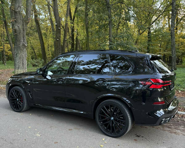 БМВ Х5 2023 в Черновцах на Automoto.ua Черный БМВ Х5, объемом двигателя 3 л и пробегом 66 тыс. км за 99000 $, фото 8 на Automoto.ua