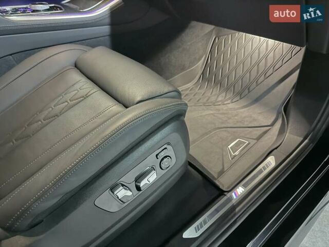 Чорний БМВ Х5, об'ємом двигуна 2.99 л та пробігом 29 тис. км за 110000 $, фото 41 на Automoto.ua
