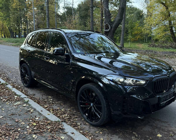 БМВ Х5 2023 в Черновцах на Automoto.ua Черный БМВ Х5, объемом двигателя 3 л и пробегом 66 тыс. км за 99000 $, фото 13 на Automoto.ua