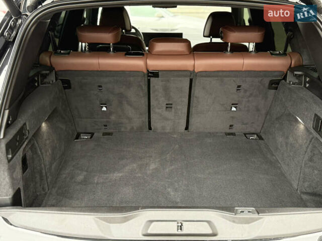 Черный БМВ Х5, объемом двигателя 2.99 л и пробегом 64 тыс. км за 105000 $, фото 8 на Automoto.ua