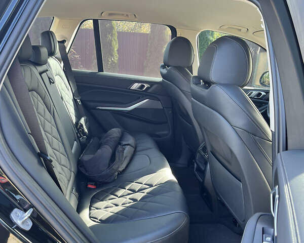 Черный БМВ Х5, объемом двигателя 2 л и пробегом 11 тыс. км за 75000 $, фото 13 на Automoto.ua