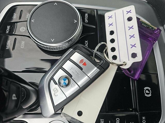 Чорний БМВ Х5, об'ємом двигуна 0 л та пробігом 33 тис. км за 31000 $, фото 14 на Automoto.ua