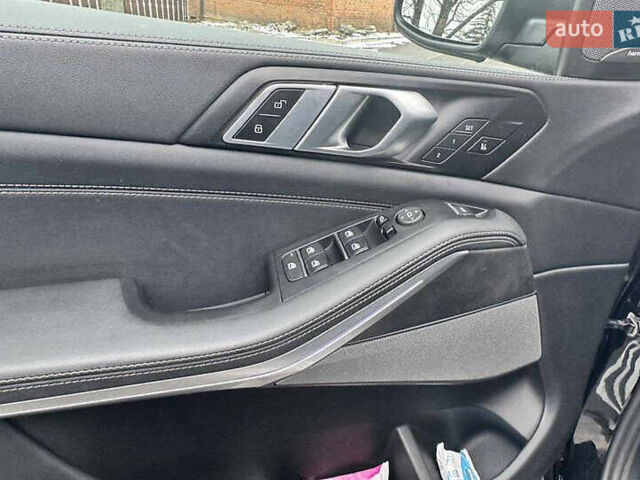 Черный БМВ Х5, объемом двигателя 3 л и пробегом 39 тыс. км за 69123 $, фото 9 на Automoto.ua