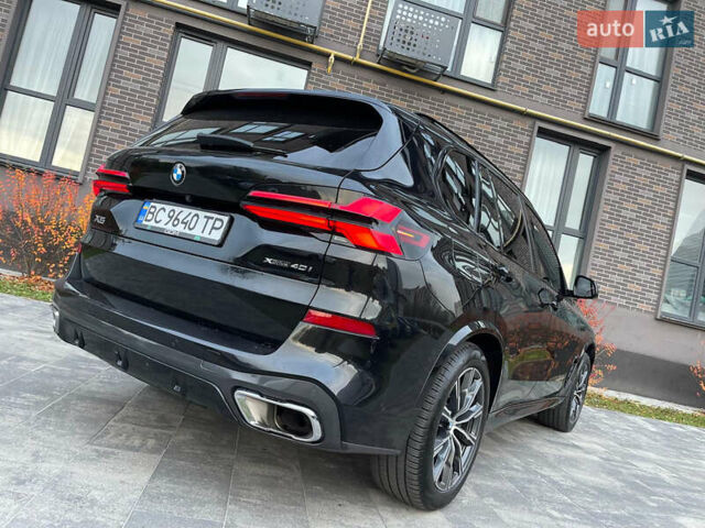 БМВ Х5 2023 в Львове на Automoto.ua Черный БМВ Х5, объемом двигателя 3 л и пробегом 21 тыс. км за 79990 $, фото 35 на Automoto.ua