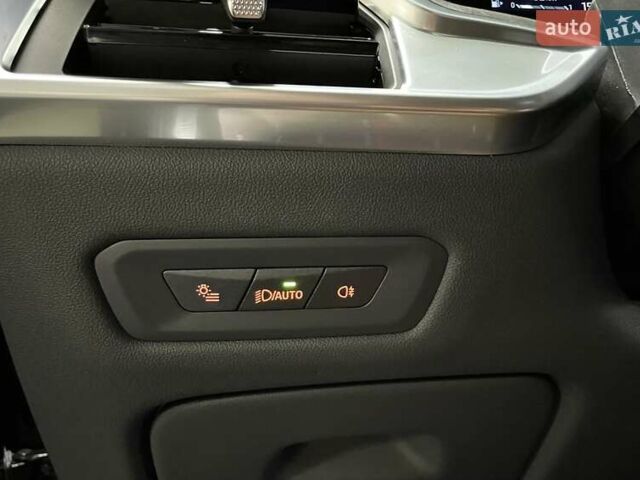 Чорний БМВ Х5, об'ємом двигуна 2.99 л та пробігом 10 тис. км за 112700 $, фото 47 на Automoto.ua