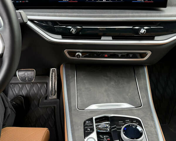 Чорний БМВ Х5, об'ємом двигуна 4.4 л та пробігом 10 тис. км за 119000 $, фото 10 на Automoto.ua