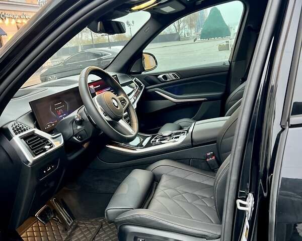 Черный БМВ Х5, объемом двигателя 3 л и пробегом 2 тыс. км за 84999 $, фото 18 на Automoto.ua