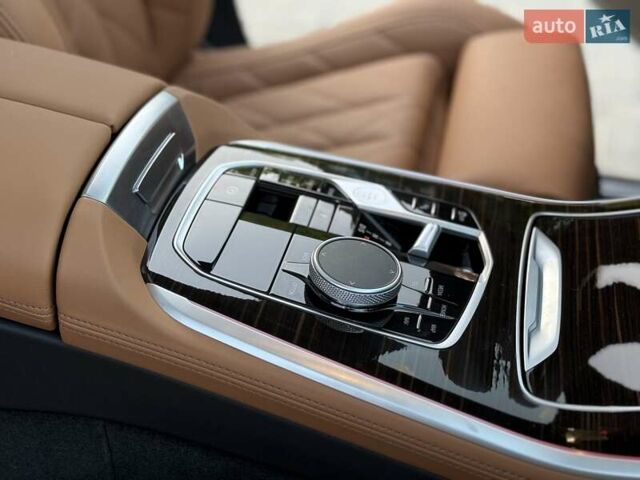 Черный БМВ Х5, объемом двигателя 3 л и пробегом 2 тыс. км за 83000 $, фото 34 на Automoto.ua