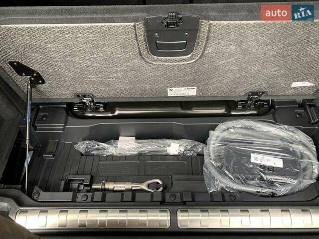 Чорний БМВ Х5, об'ємом двигуна 3 л та пробігом 6 тис. км за 99000 $, фото 50 на Automoto.ua