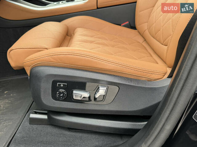 Чорний БМВ Х5, об'ємом двигуна 4.4 л та пробігом 10 тис. км за 119000 $, фото 13 на Automoto.ua