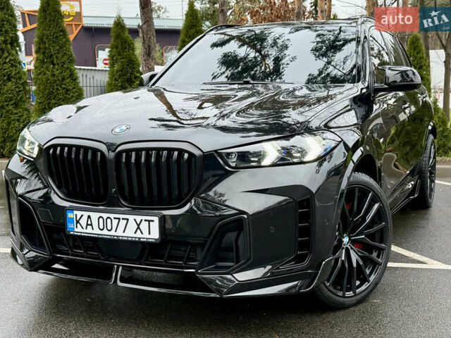 Черный БМВ Х5, объемом двигателя 2.99 л и пробегом 33 тыс. км за 133000 $, фото 1 на Automoto.ua