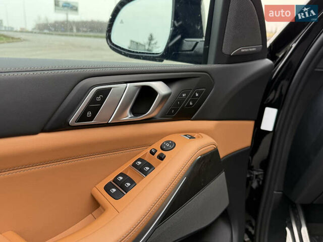 Чорний БМВ Х5, об'ємом двигуна 4.4 л та пробігом 10 тис. км за 119000 $, фото 15 на Automoto.ua