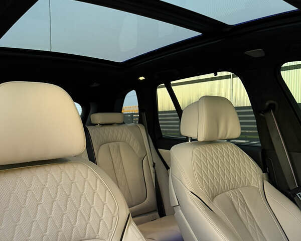 Черный БМВ Х5, объемом двигателя 3 л и пробегом 18 тыс. км за 155000 $, фото 32 на Automoto.ua