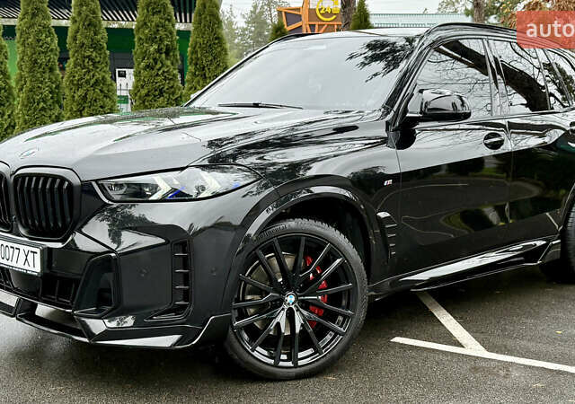 Черный БМВ Х5, объемом двигателя 2.99 л и пробегом 33 тыс. км за 133000 $, фото 3 на Automoto.ua