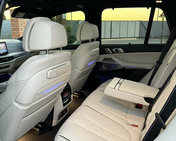 Черный БМВ Х5, объемом двигателя 3 л и пробегом 18 тыс. км за 155000 $, фото 18 на Automoto.ua