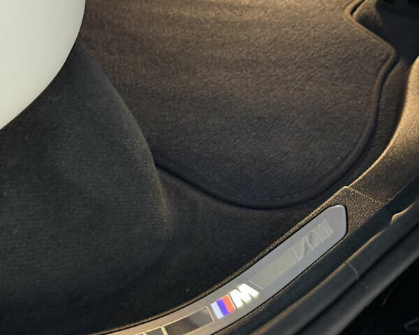 Черный БМВ Х5, объемом двигателя 3 л и пробегом 18 тыс. км за 155000 $, фото 23 на Automoto.ua