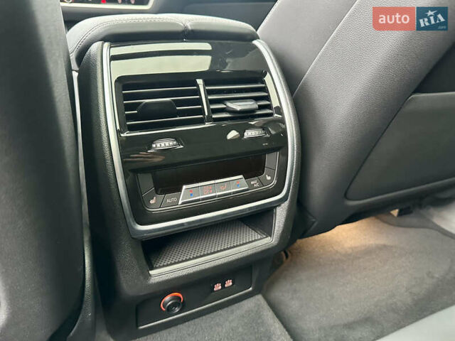 Черный БМВ Х5, объемом двигателя 4.4 л и пробегом 1 тыс. км за 115000 $, фото 14 на Automoto.ua