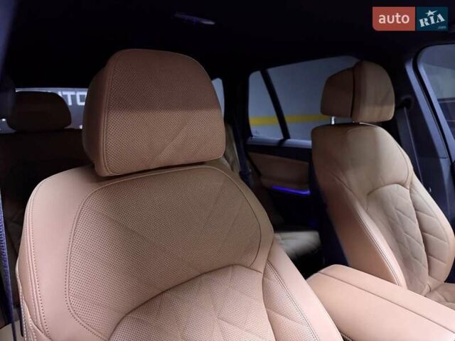 Черный БМВ Х5, объемом двигателя 2.99 л и пробегом 1 тыс. км за 119500 $, фото 92 на Automoto.ua