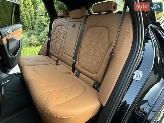 Черный БМВ Х5, объемом двигателя 3 л и пробегом 2 тыс. км за 83000 $, фото 42 на Automoto.ua