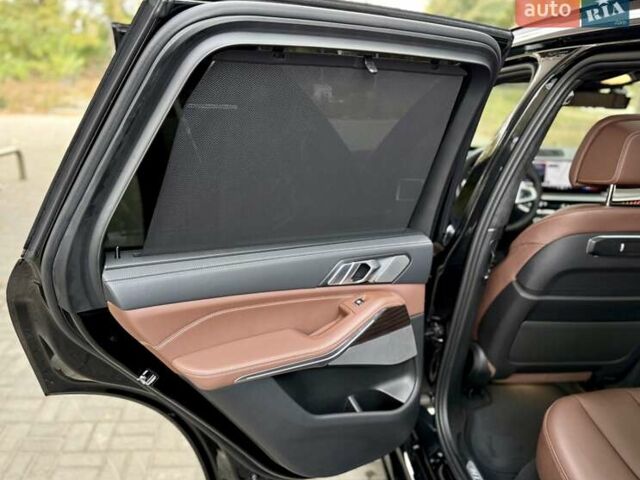 Чорний БМВ Х5, об'ємом двигуна 3 л та пробігом 34 тис. км за 129000 $, фото 28 на Automoto.ua