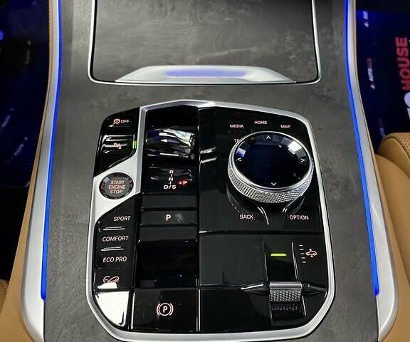 Чорний БМВ Х5, об'ємом двигуна 2.99 л та пробігом 10 тис. км за 112700 $, фото 75 на Automoto.ua