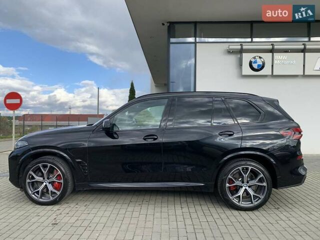 Чорний БМВ Х5, об'ємом двигуна 3 л та пробігом 6 тис. км за 99000 $, фото 4 на Automoto.ua