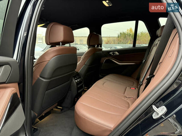 Чорний БМВ Х5, об'ємом двигуна 2.99 л та пробігом 5 тис. км за 123500 $, фото 27 на Automoto.ua