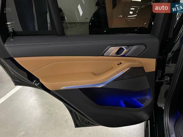 Чорний БМВ Х5, об'ємом двигуна 2.99 л та пробігом 10 тис. км за 112700 $, фото 35 на Automoto.ua