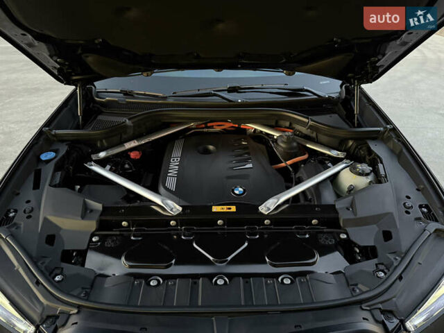Черный БМВ Х5, объемом двигателя 3 л и пробегом 18 тыс. км за 155000 $, фото 43 на Automoto.ua