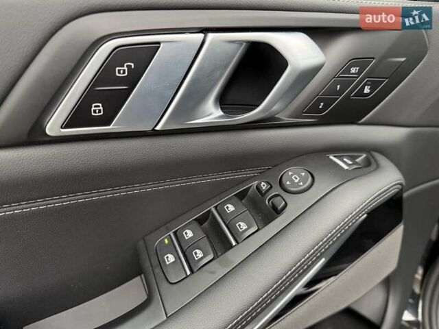 Чорний БМВ Х5, об'ємом двигуна 2.99 л та пробігом 24 тис. км за 116000 $, фото 41 на Automoto.ua