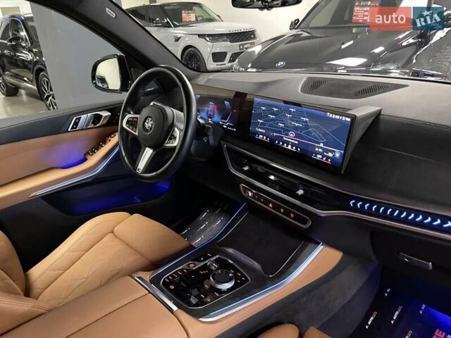 Чорний БМВ Х5, об'ємом двигуна 2.99 л та пробігом 10 тис. км за 112700 $, фото 44 на Automoto.ua