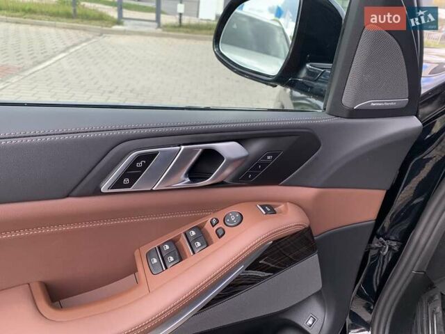Чорний БМВ Х5, об'ємом двигуна 3 л та пробігом 6 тис. км за 99000 $, фото 21 на Automoto.ua