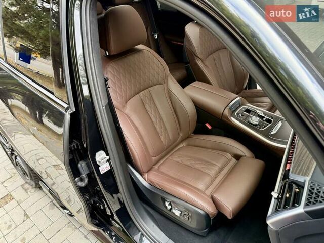 Чорний БМВ Х5, об'ємом двигуна 3 л та пробігом 34 тис. км за 129000 $, фото 39 на Automoto.ua