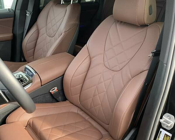 Чорний БМВ Х5, об'ємом двигуна 3 л та пробігом 6 тис. км за 99000 $, фото 27 на Automoto.ua