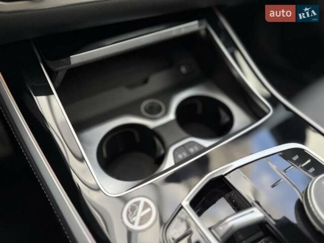 Черный БМВ Х5, объемом двигателя 2.99 л и пробегом 24 тыс. км за 119000 $, фото 72 на Automoto.ua