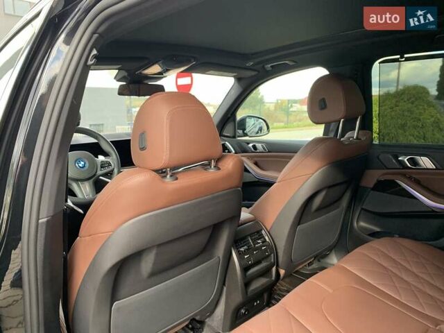 Чорний БМВ Х5, об'ємом двигуна 3 л та пробігом 6 тис. км за 99000 $, фото 40 на Automoto.ua