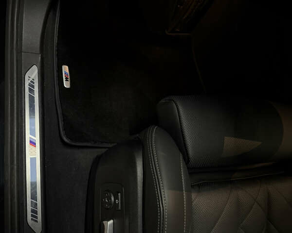 Чорний БМВ Х5, об'ємом двигуна 3 л та пробігом 5 тис. км за 88000 $, фото 24 на Automoto.ua