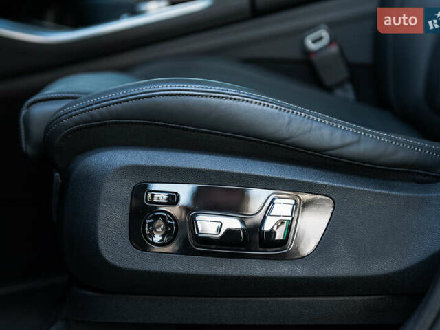 Черный БМВ Х5, объемом двигателя 4.4 л и пробегом 26 тыс. км за 153500 $, фото 31 на Automoto.ua