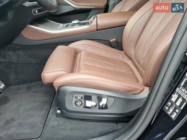 Чорний БМВ Х5, об'ємом двигуна 2.99 л та пробігом 58 тис. км за 115900 $, фото 33 на Automoto.ua