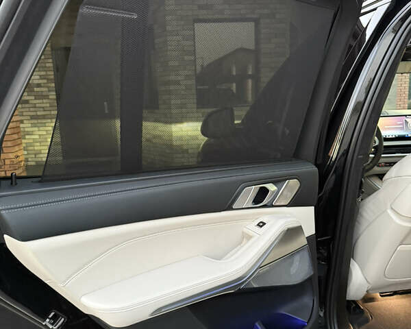 Черный БМВ Х5, объемом двигателя 3 л и пробегом 18 тыс. км за 155000 $, фото 20 на Automoto.ua