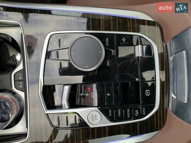 Чорний БМВ Х5, об'ємом двигуна 3 л та пробігом 6 тис. км за 99000 $, фото 43 на Automoto.ua