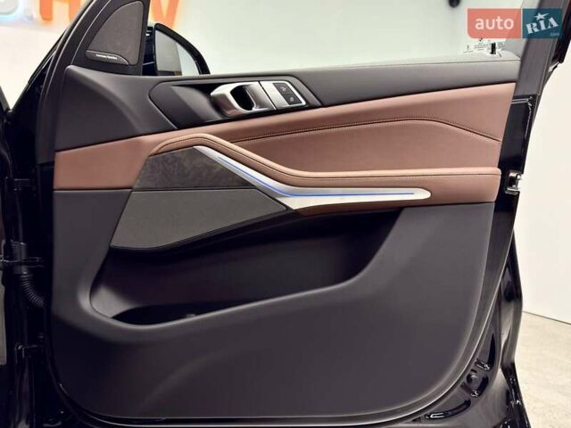 Черный БМВ Х5, объемом двигателя 3 л и пробегом 1 тыс. км за 127990 $, фото 36 на Automoto.ua