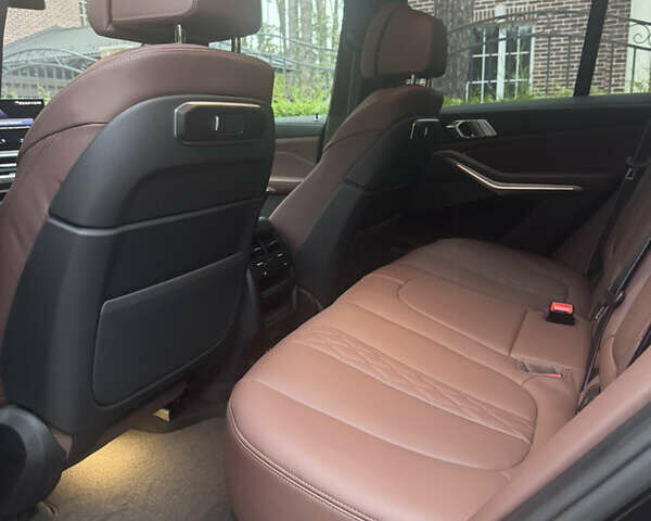 Черный БМВ Х5, объемом двигателя 2.99 л и пробегом 1 тыс. км за 142000 $, фото 24 на Automoto.ua