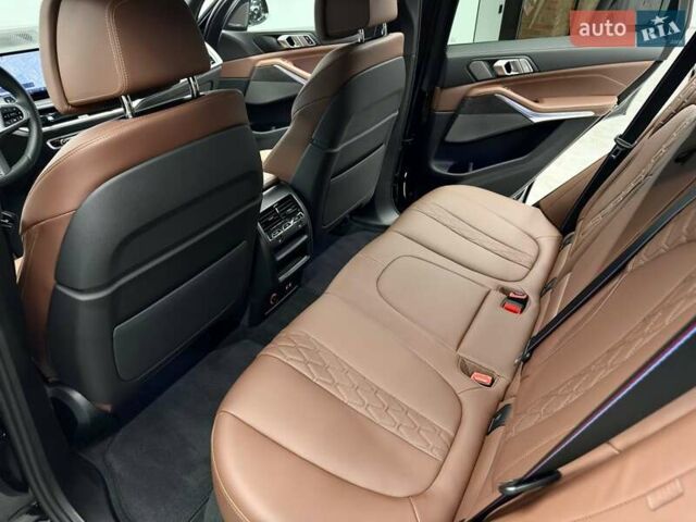 Черный БМВ Х5, объемом двигателя 3 л и пробегом 1 тыс. км за 127990 $, фото 42 на Automoto.ua