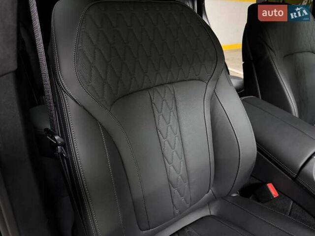 Черный БМВ Х5, объемом двигателя 4.4 л и пробегом 1 тыс. км за 159500 $, фото 112 на Automoto.ua