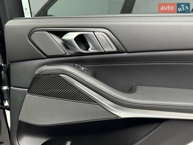 Чорний БМВ Х5, об'ємом двигуна 2.99 л та пробігом 1 тис. км за 136700 $, фото 43 на Automoto.ua