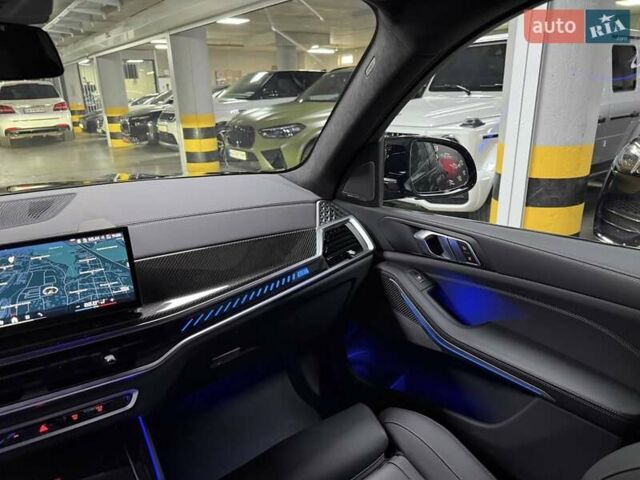 Черный БМВ Х5, объемом двигателя 4.4 л и пробегом 1 тыс. км за 159500 $, фото 81 на Automoto.ua