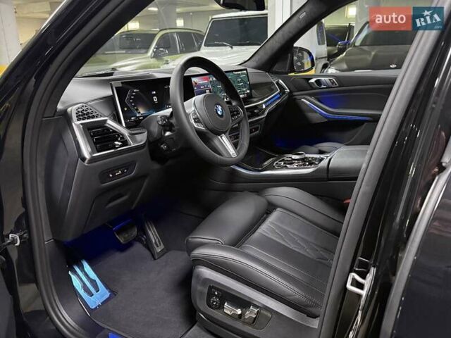 Черный БМВ Х5, объемом двигателя 4.4 л и пробегом 1 тыс. км за 159500 $, фото 51 на Automoto.ua